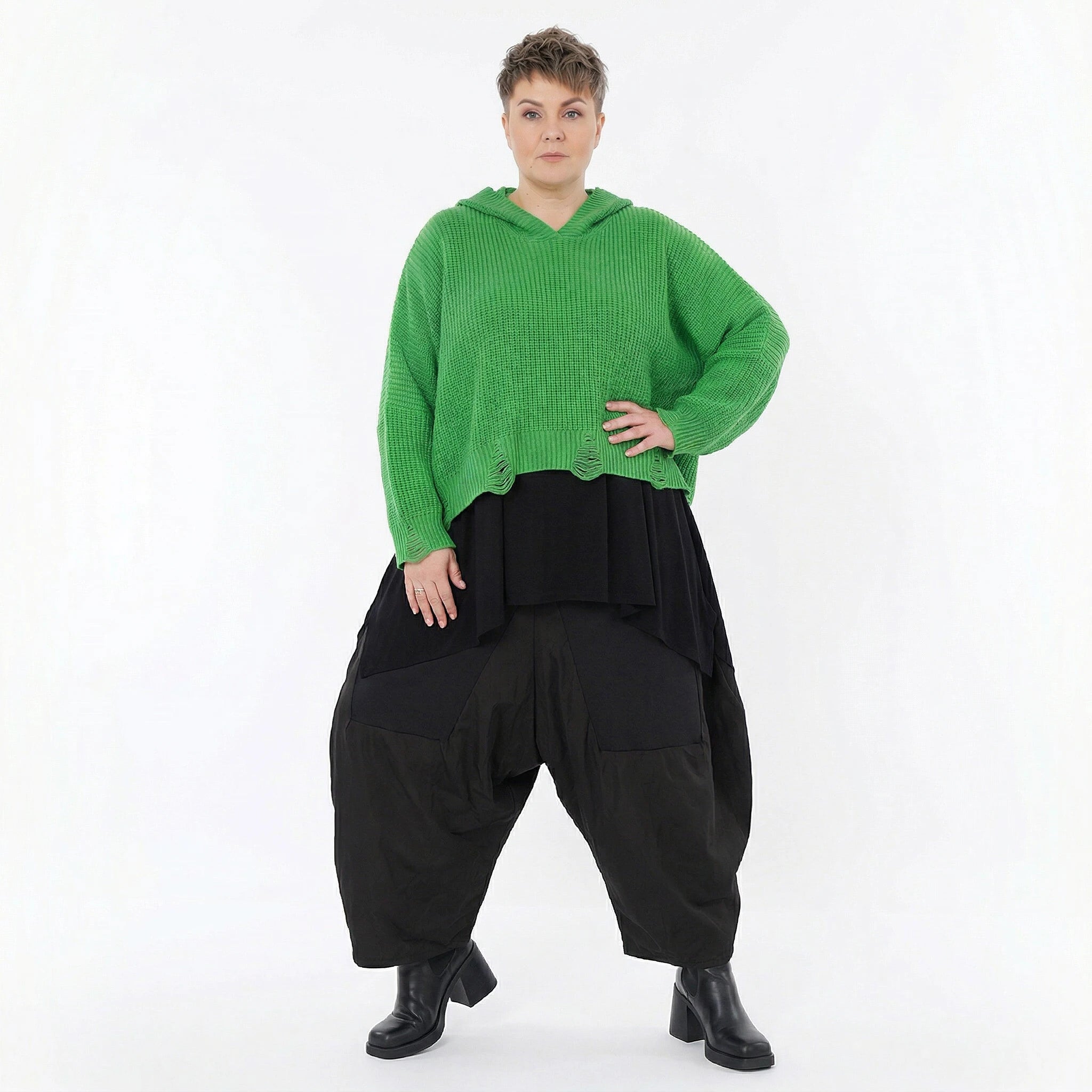 Kastiges Strick Kapuzenshirt in Grün mit Destroyed Details im Oversize Look