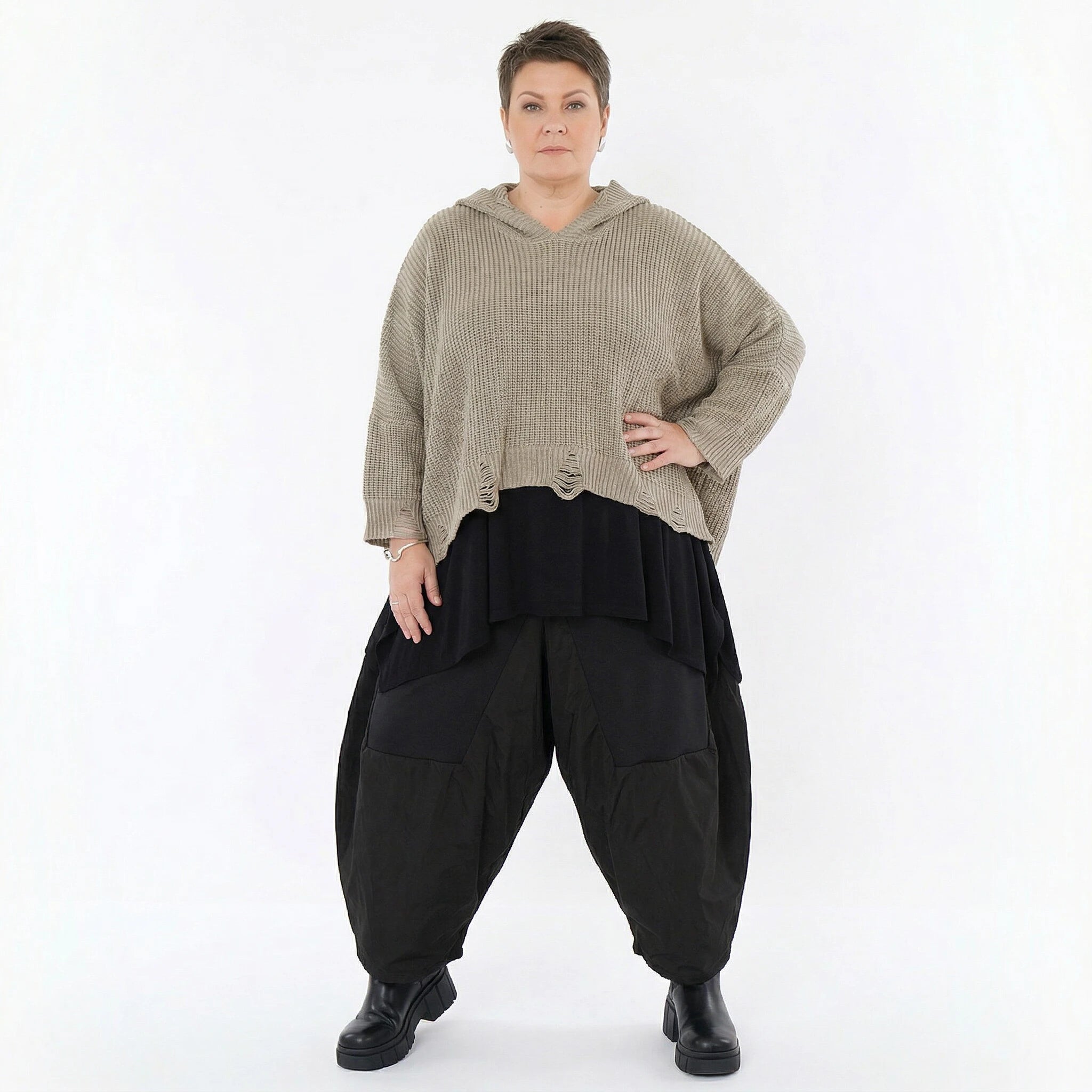 Oversize Strickshirt mit Kapuze im Lagenlook aus Baumwolle Acryl von AKH Premium bei Modeare für Damen in großen Größen