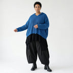 Kastiges Strick Kapuzenshirt Oversize aus Baumwolle Acryl von AKH Premium bei Modeare Lagenlook Damenpullover in Blau