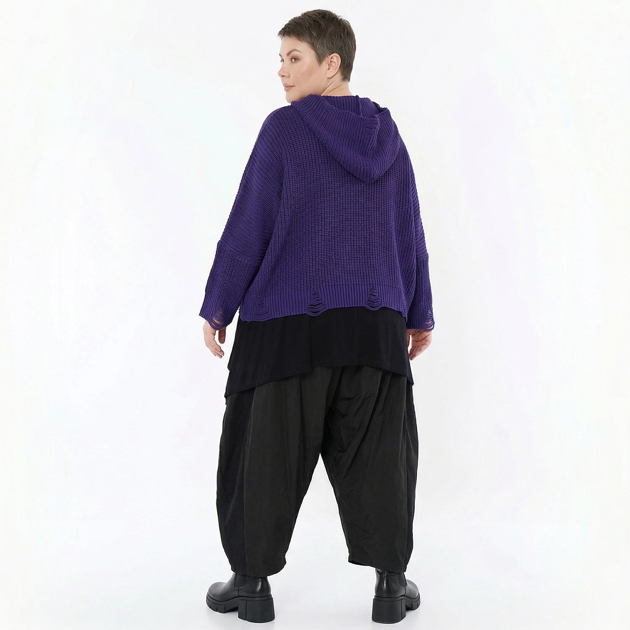 Oversize Strick Kapuzenshirt aus Baumwolle Acryl von AKH Premium bei Modeare - Avantgarde Lagenlook Pullover Damen