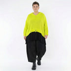 AKH Premium Strick Kapuzenshirt Oversize Neongelb Destroyed Look 50 Baumwolle 50 Acryl Made in Polen bei Modeare