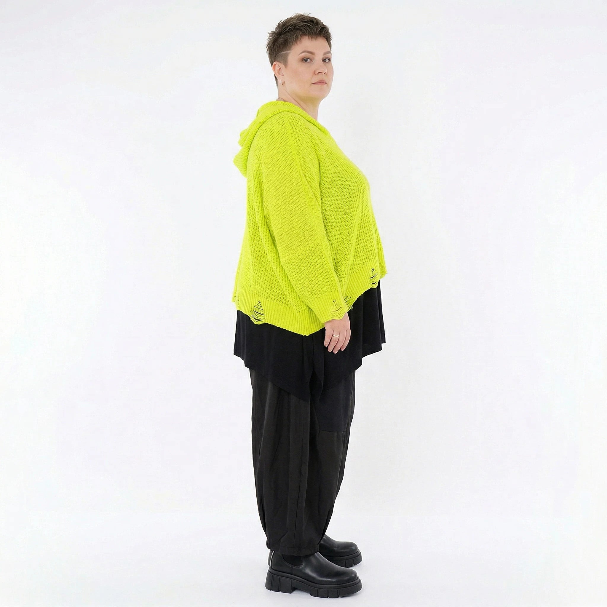 AKH Premium Strick Kapuzenshirt Oversize Neongelb Destroyed Look 50 Baumwolle 50 Acryl Made in Polen bei Modeare