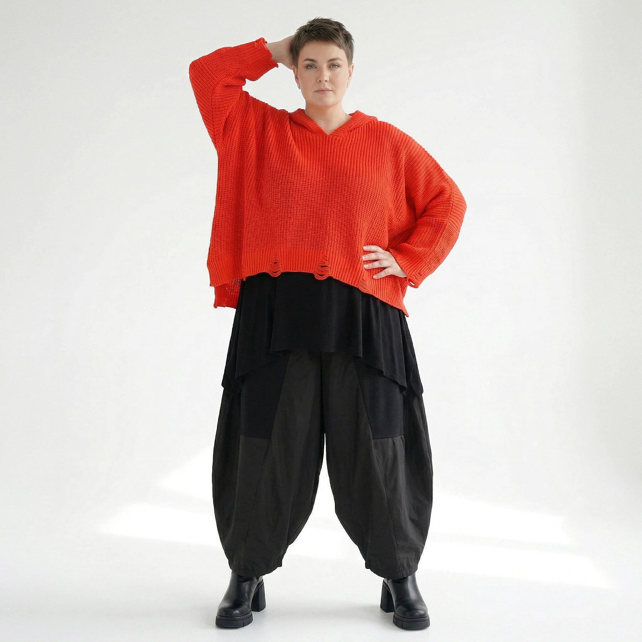 AKH Premium Strick Kapuzenshirt in Orange Oversize mit Destroyed Look aus Baumwolle Mix bei Modeare fuer Damen Lagenlook