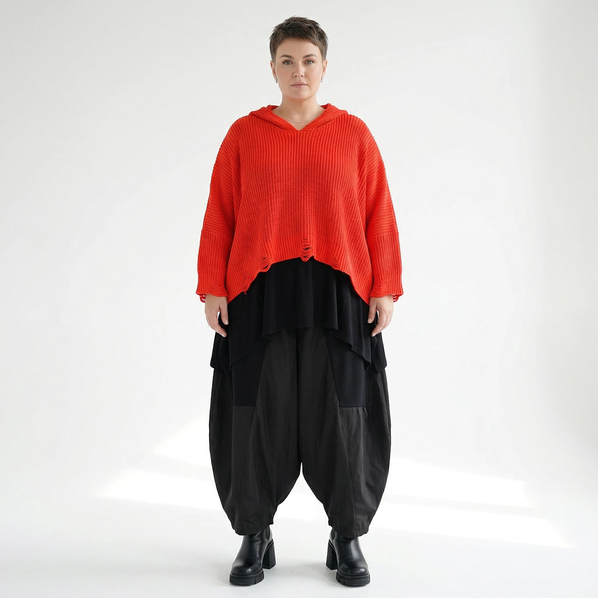 AKH Premium Strick Kapuzenshirt in Orange Oversize mit Destroyed Look aus Baumwolle Mix bei Modeare fuer Damen Lagenlook