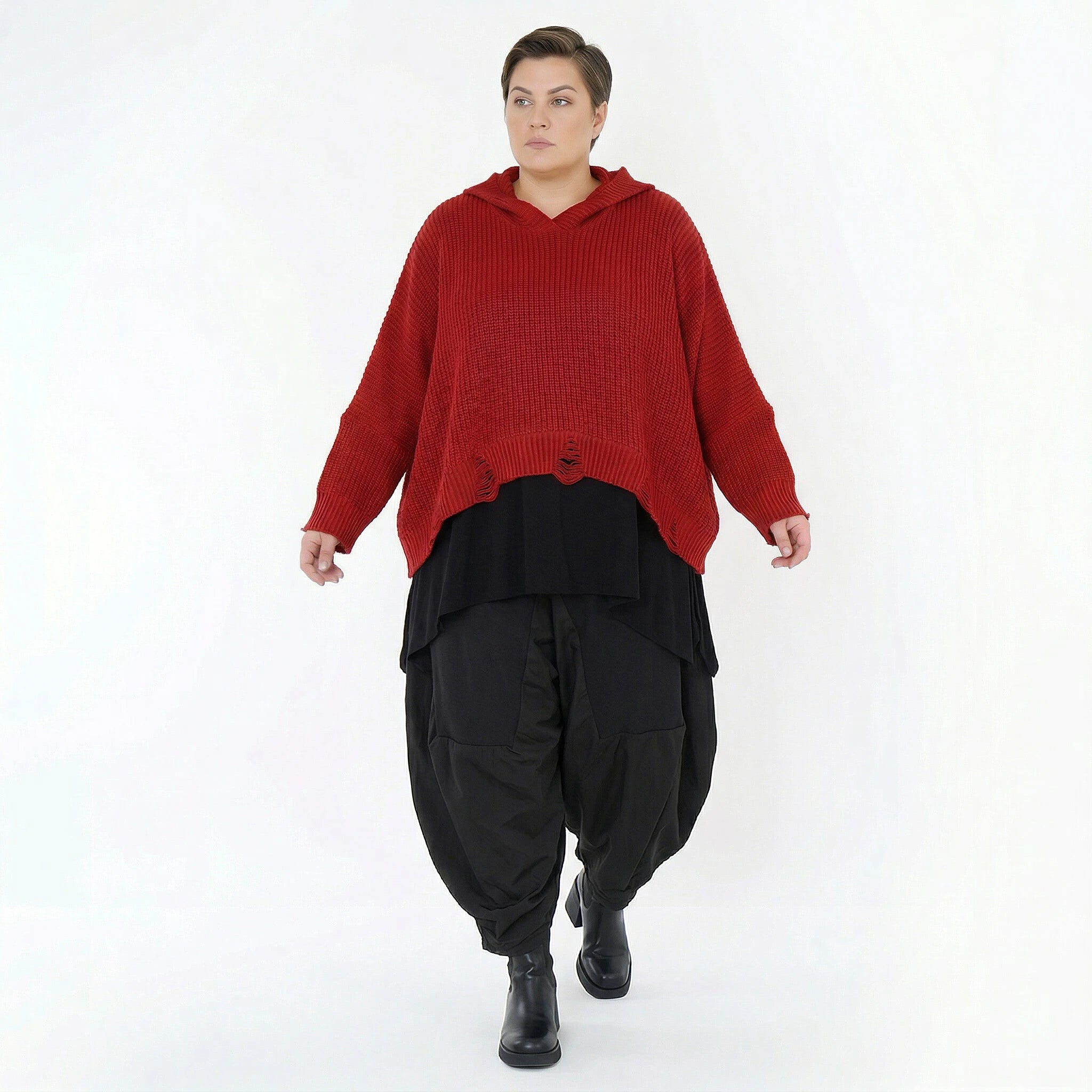 Rotes Oversize Strick Kapuzenshirt in kastiger Form mit Destroyed Details