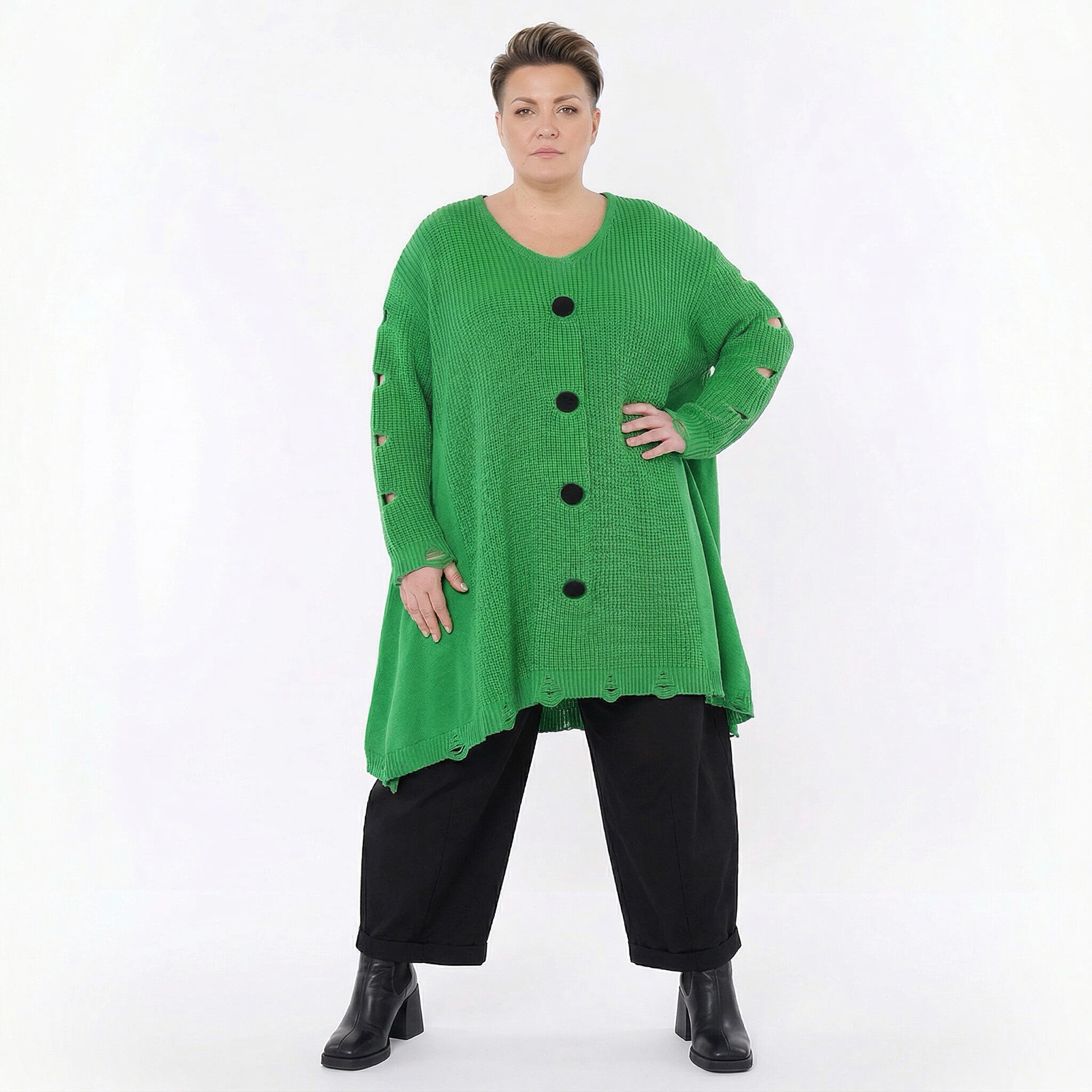 Oversize Strick Shirt A-Form mit Cut-Out Löchern Destroyed Look AKH Premium bei Modeare große Größen Damen