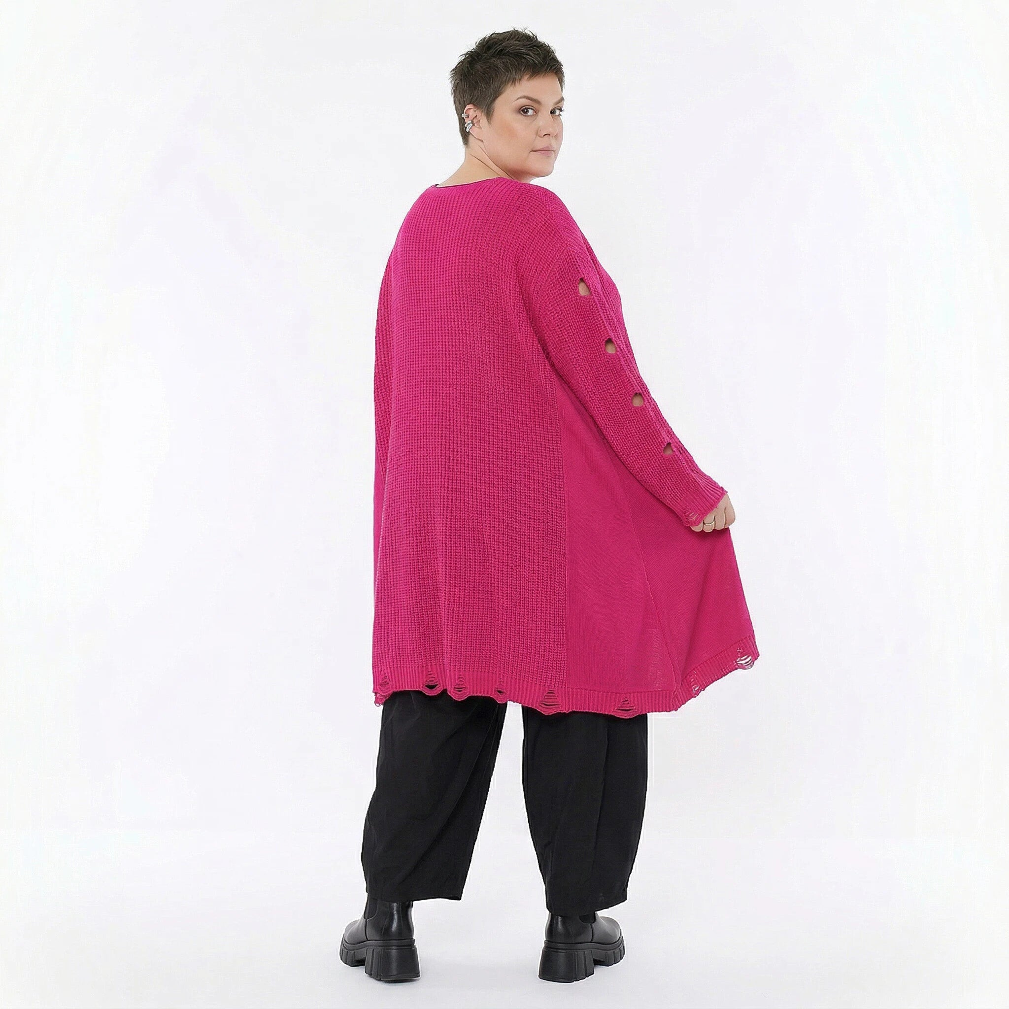 Oversize Strick Shirt A-Form mit Cut-Out Löchern Destroyed Look AKH Premium bei Modeare Damenmode große Größen