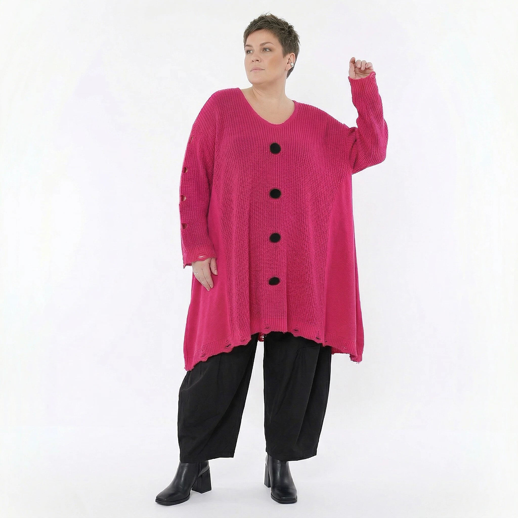 Oversize Strick Shirt A-Form mit Cut-Out Löchern Destroyed Look AKH Premium bei Modeare Damenmode große Größen