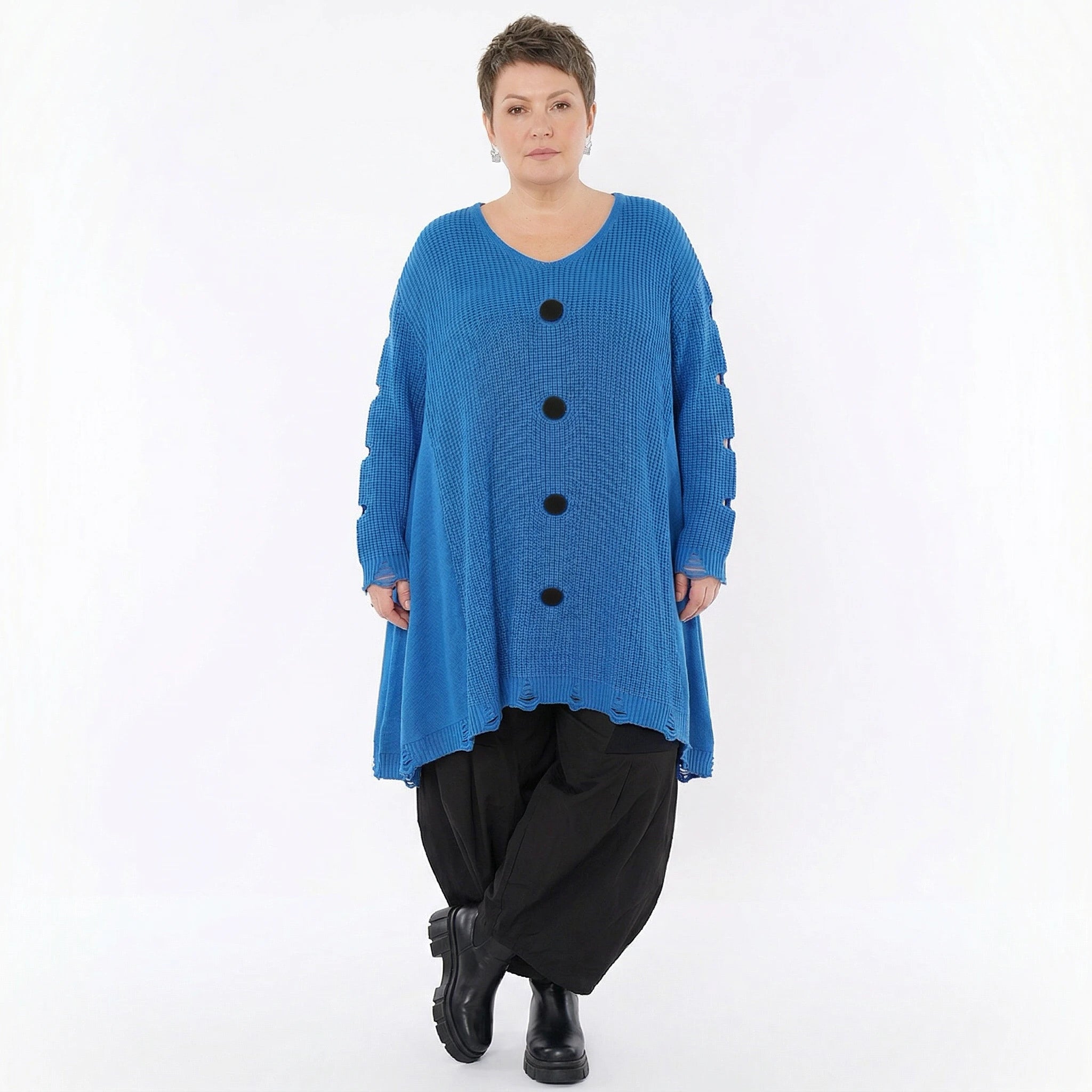 Oversize Strick Shirt A-Form mit Cut-Out Löchern Destroyed Look AKH Premium bei Modeare Damenmode große Größen