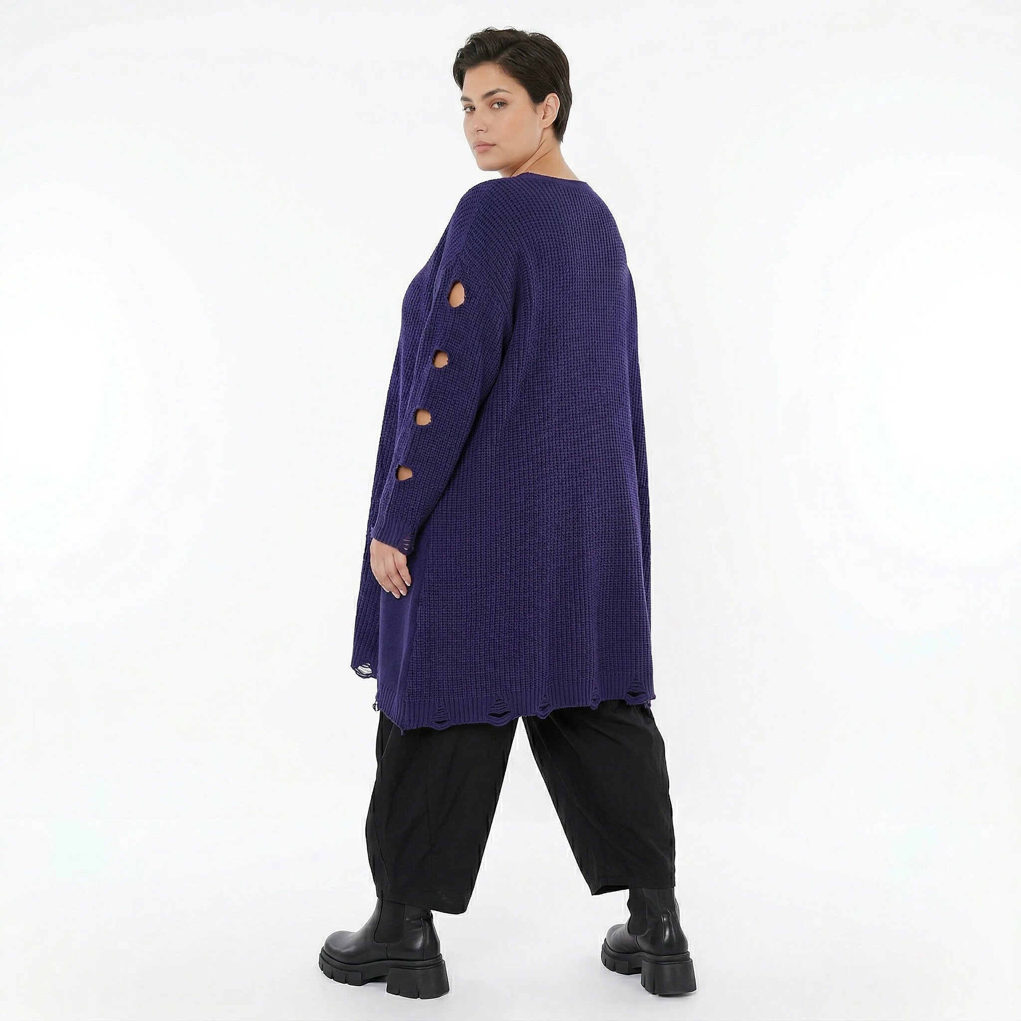 Oversize Strick Shirt A-Form mit Cut-Out Löchern Destroyed Look AKH Premium bei Modeare Damenmode große Größen