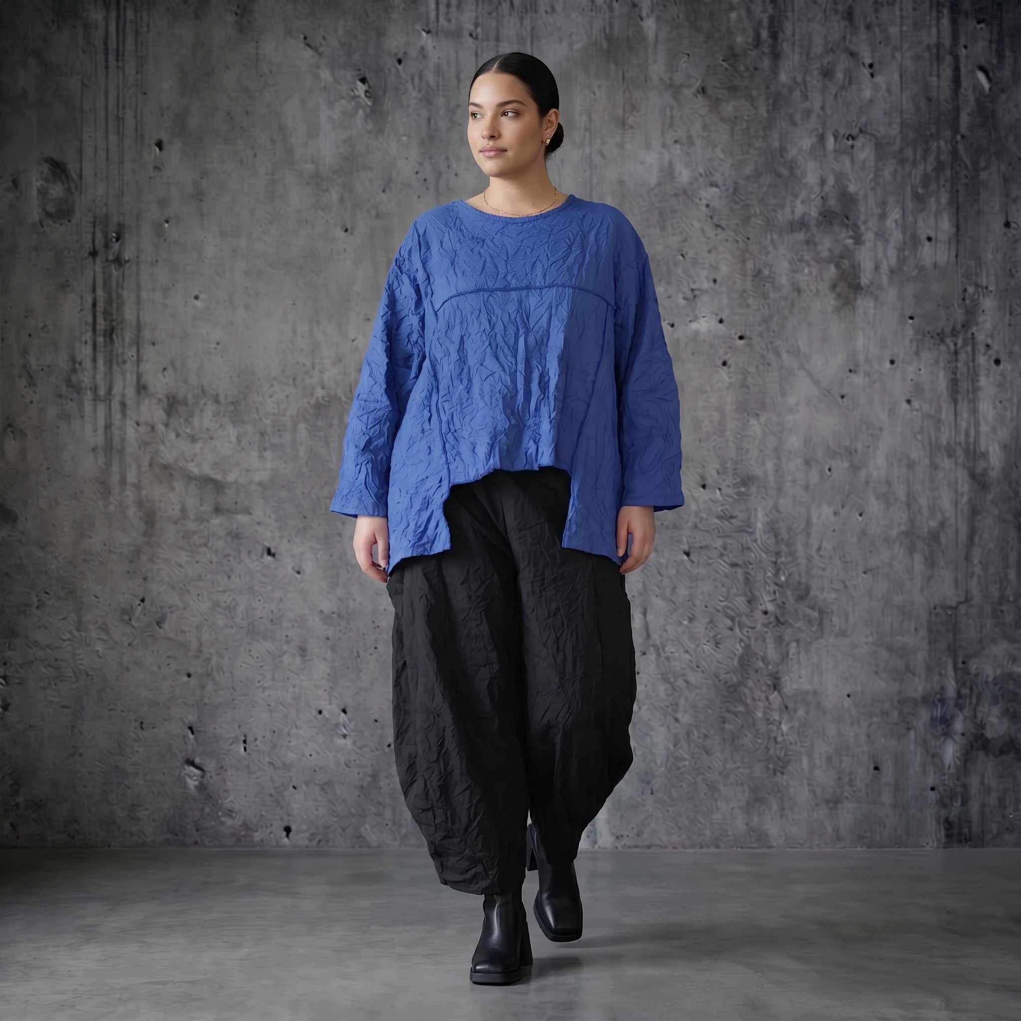 AKH Premium Crash Big Shirt Royalblau Oversize Sommer Popeline Damenmode Made in France bei Modeare entdecken