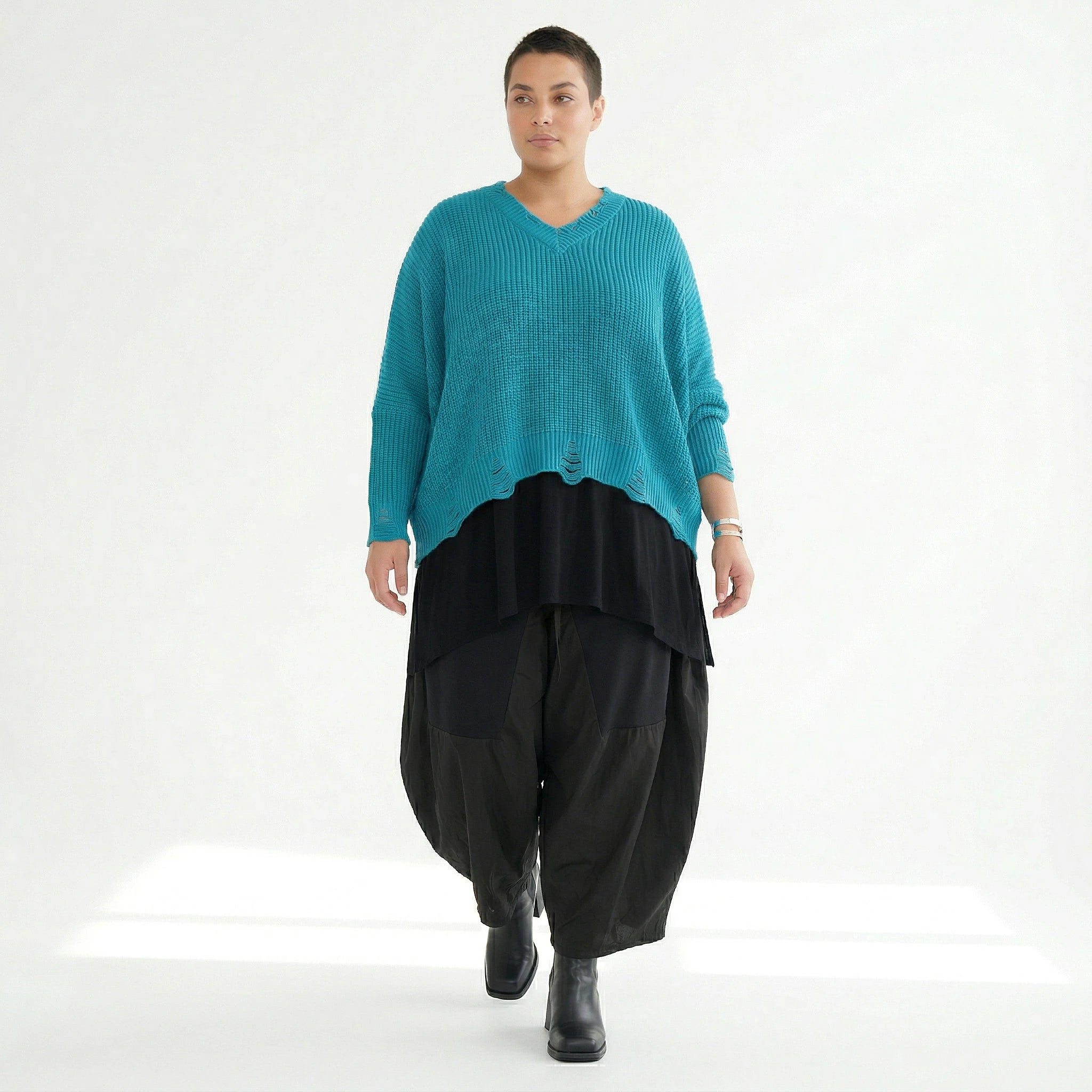 AKH Premium Strick Überwurf in Petrol mit V Ausschnitt Oversize Lagenlook Mode von Modeare für Damen in großen Größen