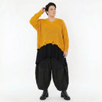 Oversize Strick Überwurf mit V-Ausschnitt in Senfgelb aus Baumwolle Acryl AKH Premium bei Modeare Lagenlook Damenmode