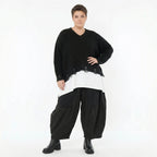Oversize Strick Überwurf aus Baumwolle Acryl mit V-Ausschnitt von AKH Premium bei Modeare - Lagenlook Damenpullover Schwarz