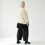 Kastiger Strick Überwurf in Naturweiß aus Baumwolle Acryl Mix von AKH Premium bei Modeare Oversize Look für Damen