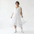 Oversize Kleid weiß A Form Wickeloptik Baumwolle luftig elegant AKH Premium Modeare Damen Lagenlook modern stilvoll