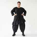 Asymmetrisches Oversize Shirt schwarz aus Jacquard und Memory Taft für Damenstyles von AKH Premium bei Modeare entdecken