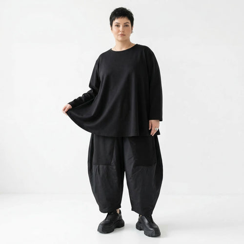 Milano Jersey Oversize Shirt mit Glocke in Schwarz von AKH Premium bei Modeare Lagenlook Damen Shirt elegant weich stretch
