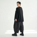 Oversize Strickshirt Schwarz Lagenlook Baumwolle AKH Premium bei Modeare Avantgarde Damenmode mit Blume und Destroyed Details
