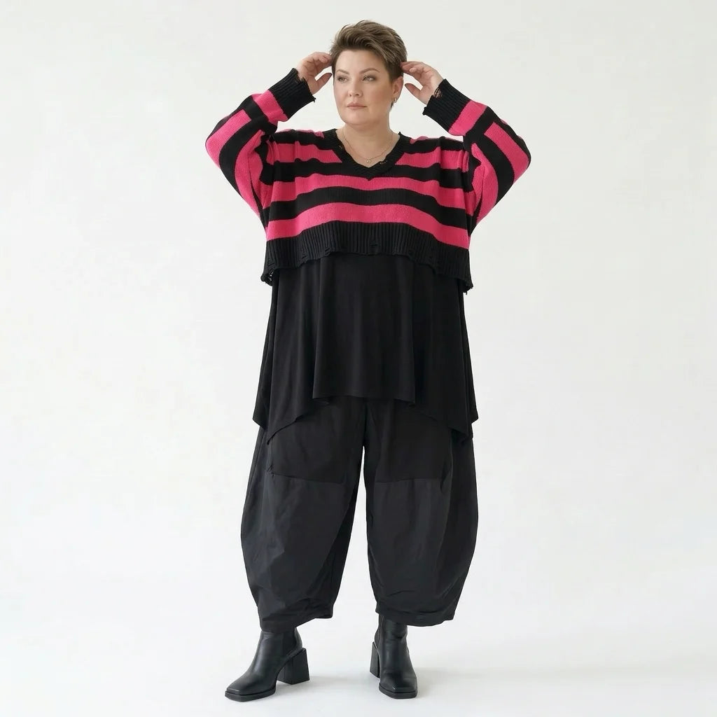 Strick Überwurf Damen Oversize Streifen Look weich Baumwolle kastig AKH Premium Modeare Layering Avantgarde bequem Statement Piece