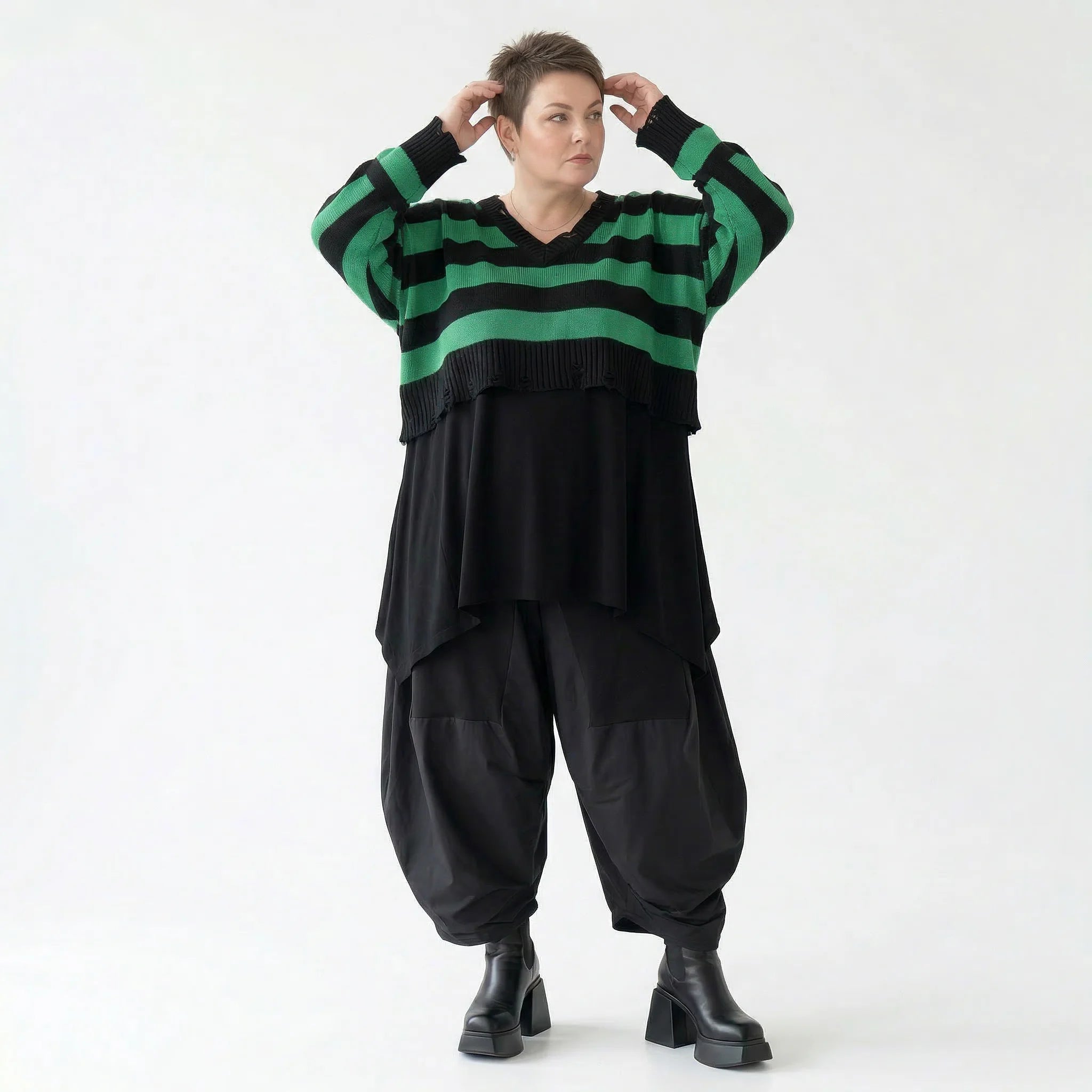 Strick Überwurf Damen Oversize Streifen Look weich Baumwolle kastig AKH Premium Modeare Layering Avantgarde bequem Statement Style