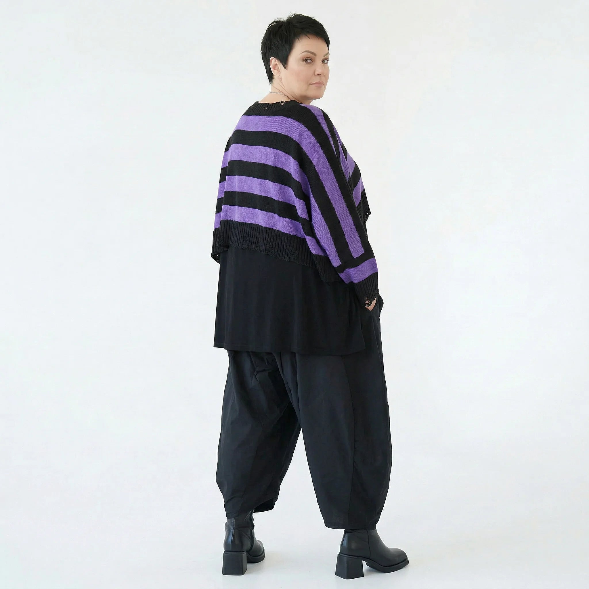 Strick Überwurf Damen Oversize Streifen Look weich Baumwolle kastig AKH Premium Modeare Layering Avantgarde bequem Trend Style