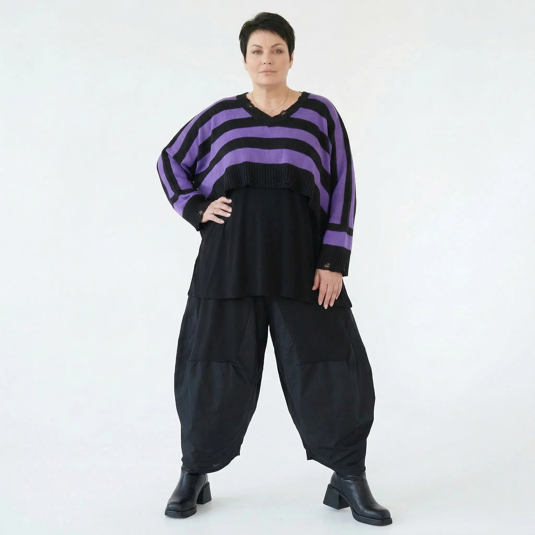 Strick Überwurf Damen Oversize Streifen Look weich Baumwolle kastig AKH Premium Modeare Layering Avantgarde bequem Trend Style