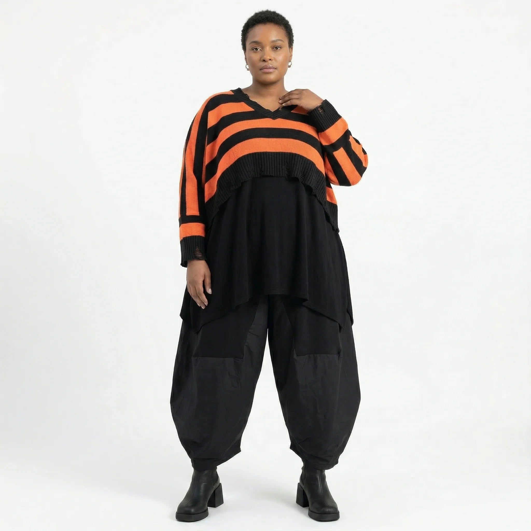 Strick Überwurf Damen Oversize Streifen Look weich Baumwolle kastig AKH Premium Modeare Layering Avantgarde bequem Trend Style