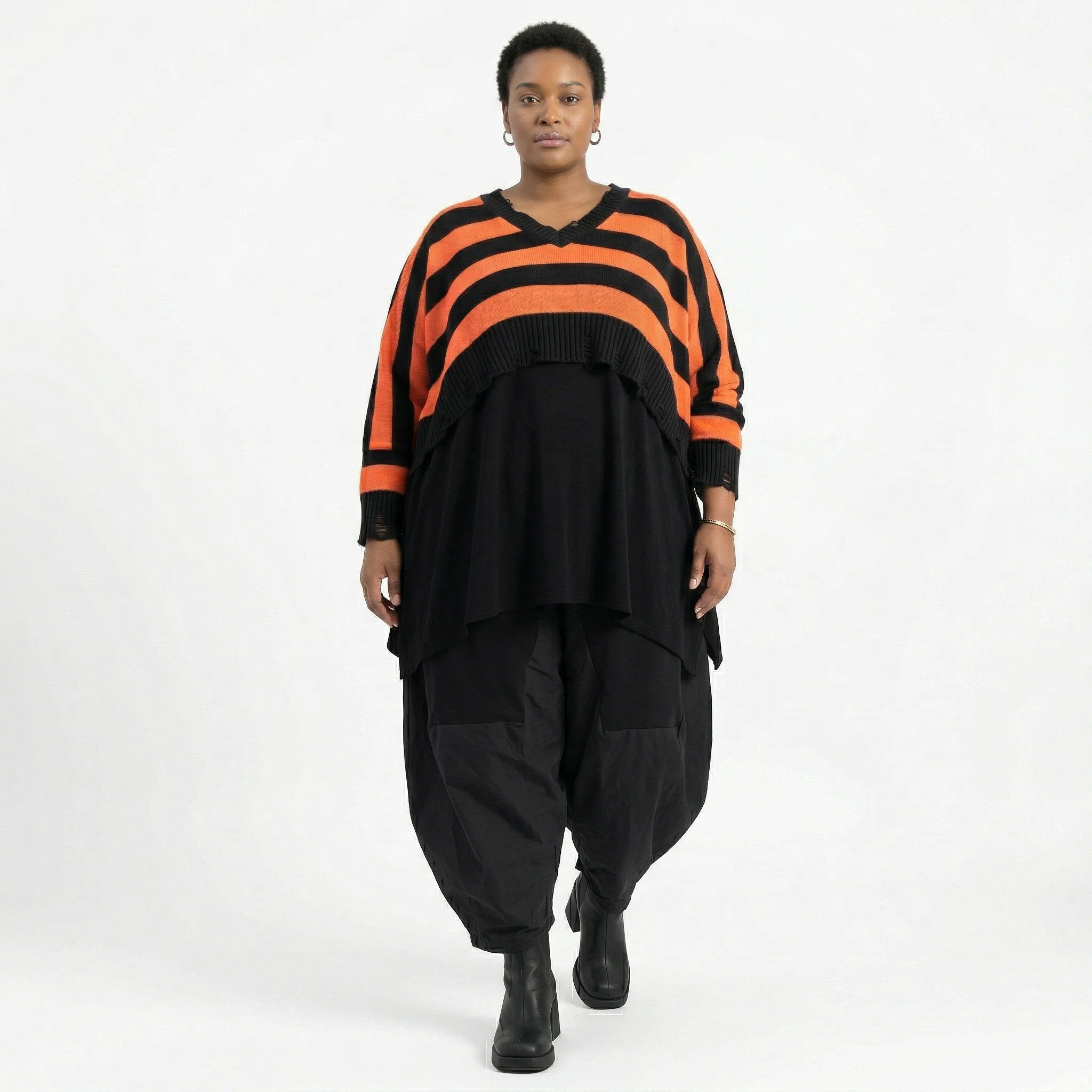 Strick Überwurf Damen Oversize Streifen Look weich Baumwolle kastig AKH Premium Modeare Layering Avantgarde bequem Trend Style