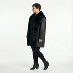 Plüsch Winterjacke A-Form Oversize Lederimitat Damen AKH Premium warme Jacke Frankreich Modeare kuratiert für Plus Size Avantgarde Looks Pro