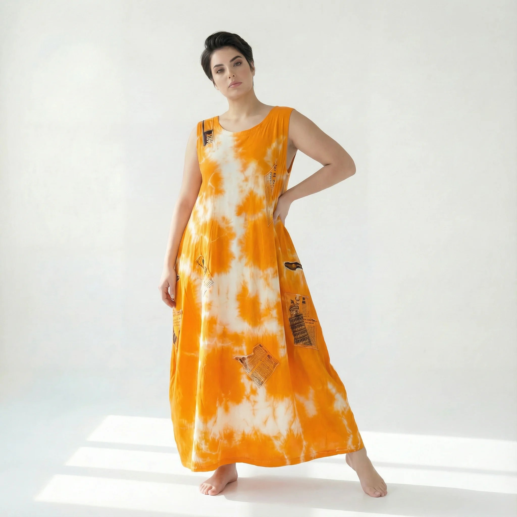Oversize Maxikleid in mandarinorange mit Tiedye Schriftprint und seitentaschen Rundhals