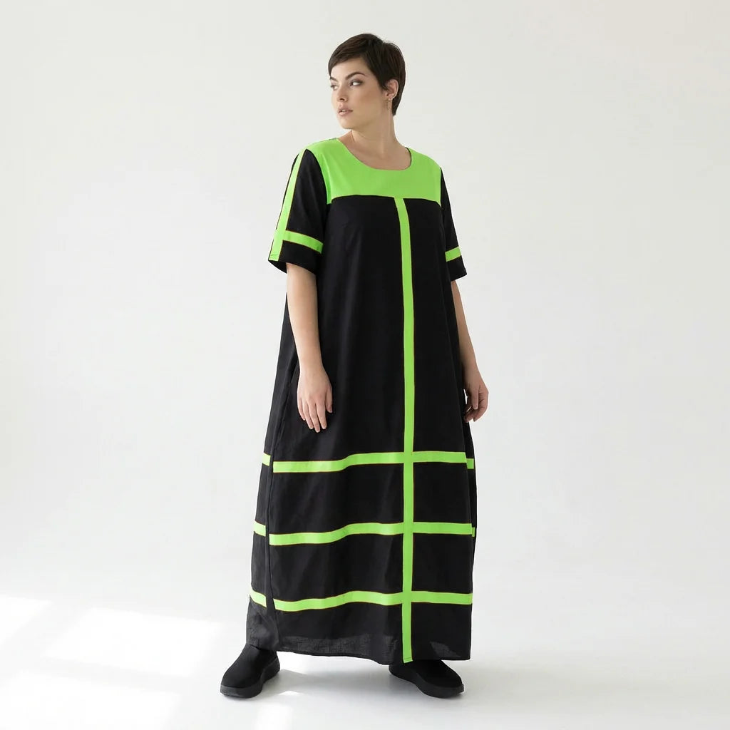 Avantgarde Maxikleid Cadrelli schwarz mit neon-grünen Kontraststreifen aus Viskose
