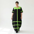 Schwarzgrünes Maxikleid Oversize mit Kontraststreifen Halbarm weit aus Viskosepopeline