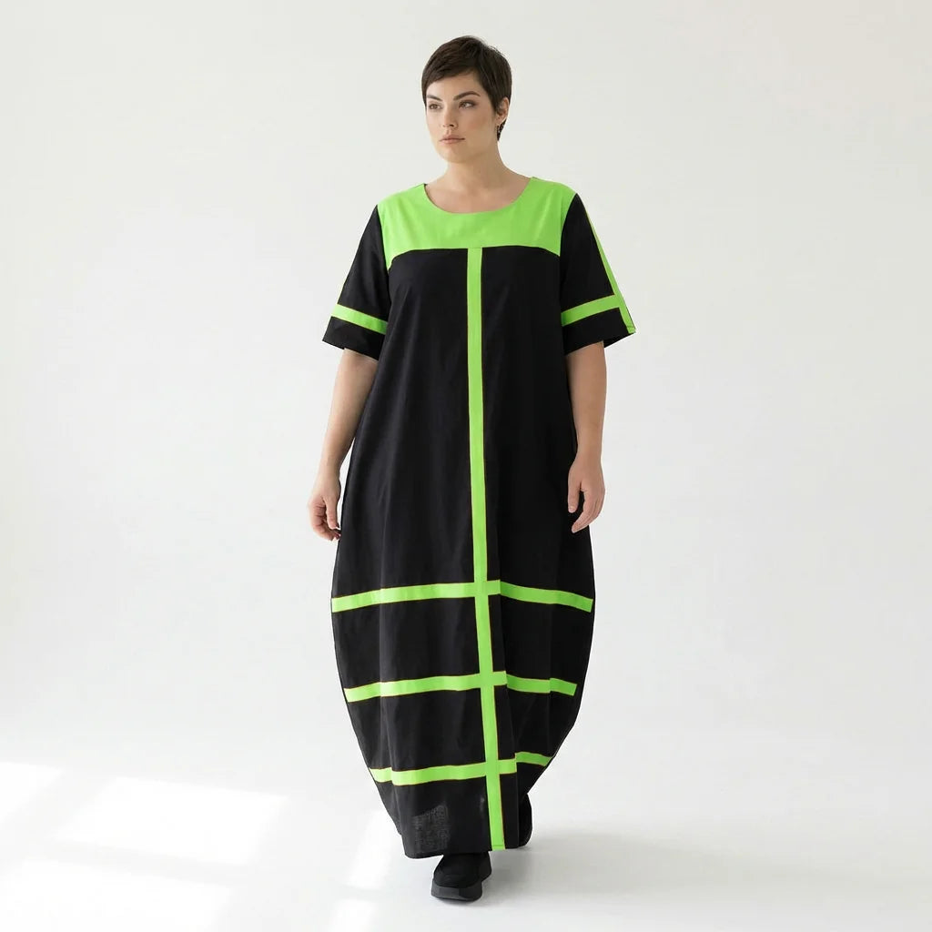 Avantgarde Maxikleid Cadrelli schwarz mit neon-grünen Kontraststreifen aus Viskose