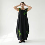 Schwarzgrünes Maxikleid Oversize aus Baumwolljersey mit Stickerei asymmetrisch weit