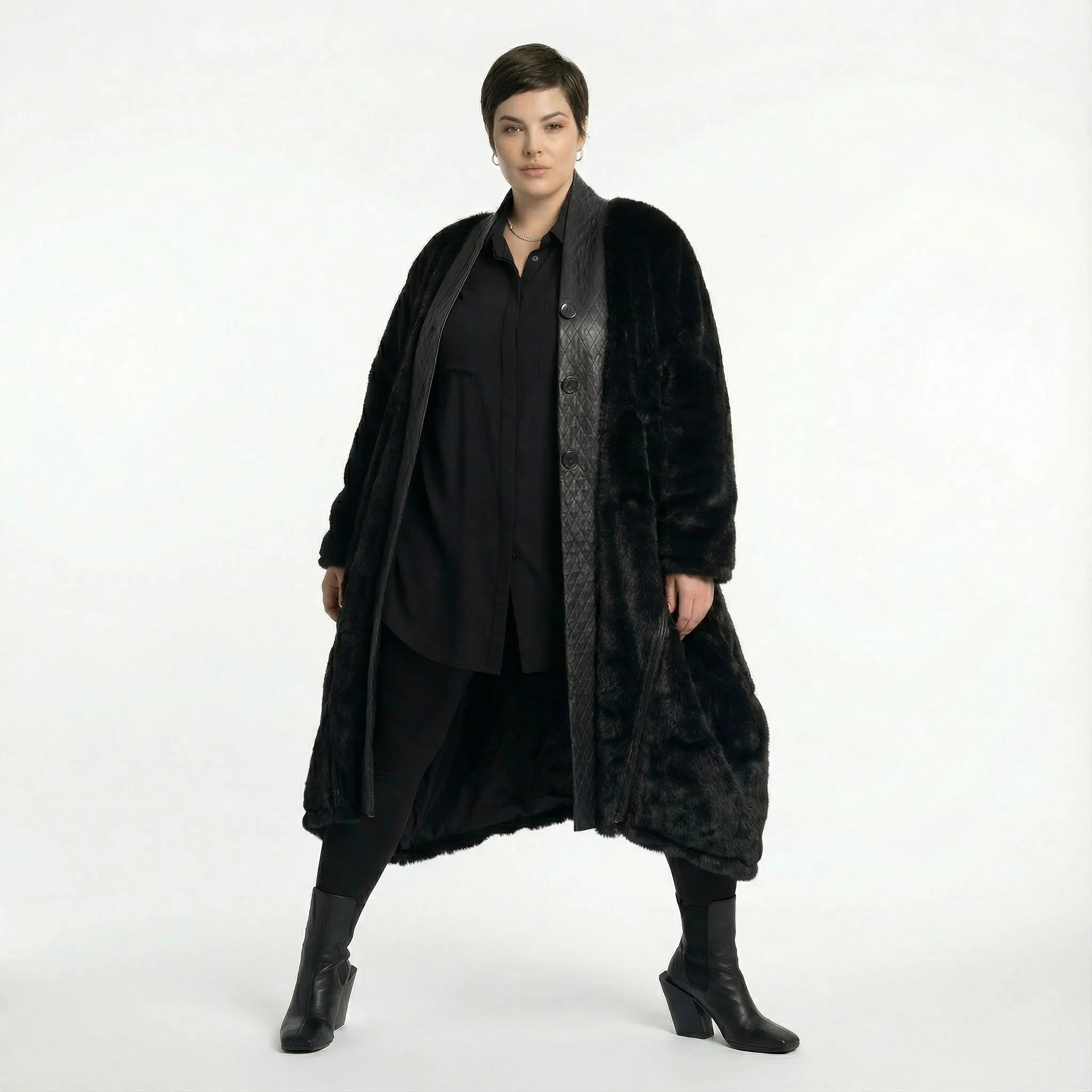 Oversize Ballon Mantel Plüsch Wintermantel warm schwarz Einheitsgröße AKH Premium bei Modeare