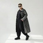 Oversize-Wintermantel aus Lederimitat mit Tunnelzug – warm, dehnbar & stylish | AKH Premium bei Modeare