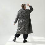 Oversize-Wintermantel aus Lederimitat mit Tunnelzug – warm, dehnbar & stylish | AKH Premium bei Modeare