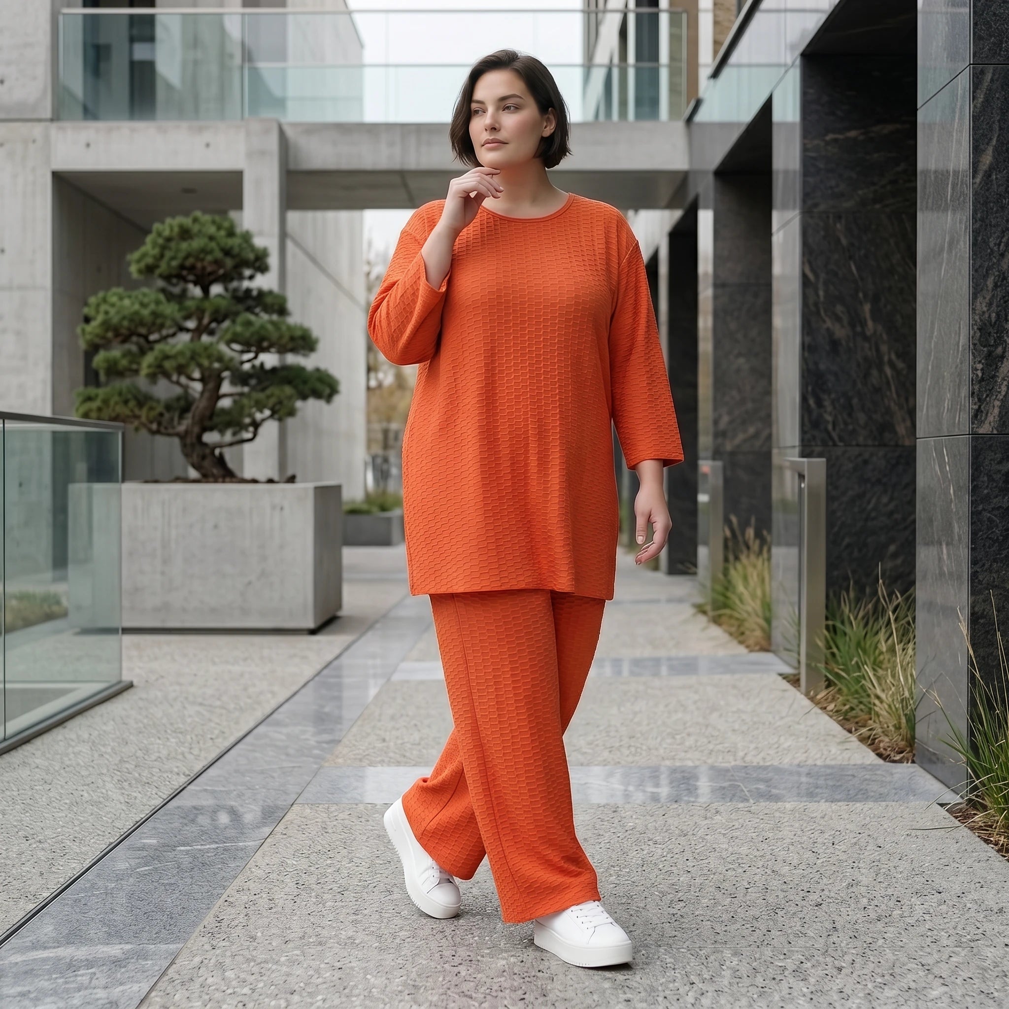 Papita Jacquard Set in Rost mit Oversize Shirt und Palazzo Hose Sommer Look Modeare