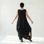 Schwarzes Oversize Ballonkleid mit V-Ausschnitt Bindetail und zwei großen Fronttaschen
