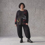 Langarmshirt aus Viskosejersey in Schwarz/Rosa mit geradem Schnitt und Stretchkomfort