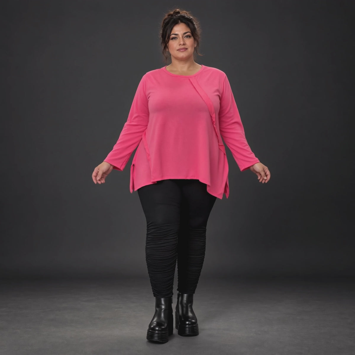 Pinkes Langarmshirt aus weichem Stretchjersey mit Rundhalsausschnitt und lässiger A-Linie