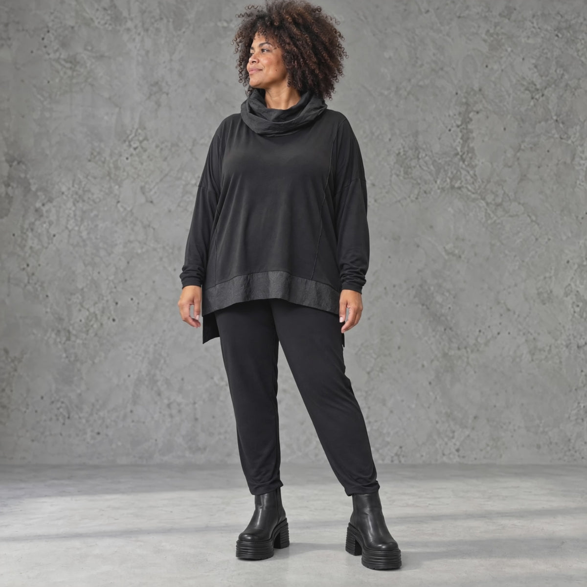 Bequeme Jerseyleggings aus Viskose mit Elasthan im Karottenschnitt mit Elastikbund