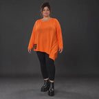Orange Langarmshirt aus weichem Stretchjersey mit asymmetrischem Schnitt und Zipfelsaum