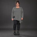 Langarmshirt in Schwarz/Weiß mit Zipfelsaum aus warmem Stretchjersey Made in Italy
