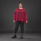 Feinstrickshirt in Rot/Weiß mit flauschigem Garn in A-Linie und Rundhalsausschnitt